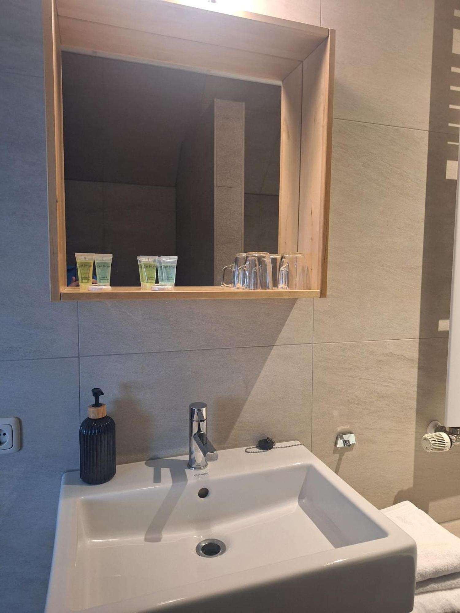 Hoeve Montigny B&B Гитхорн Экстерьер фото