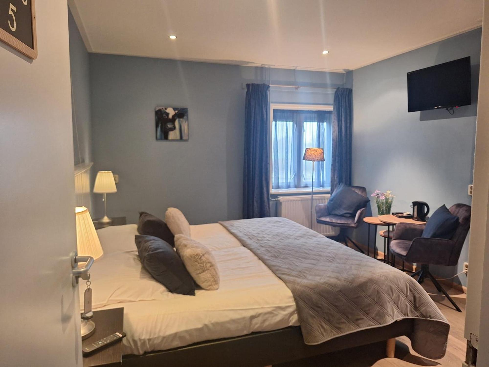Hoeve Montigny B&B Гитхорн Экстерьер фото